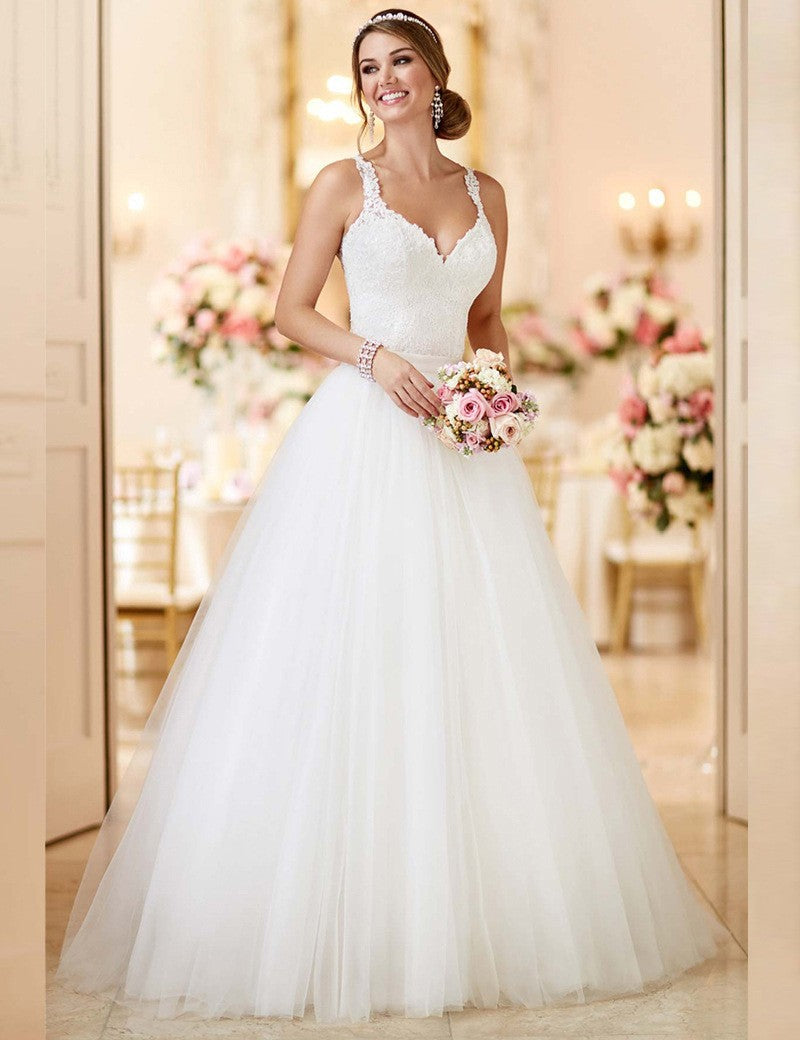 W&M Modern Bride Elegant 2 in 1 Wedding Dress